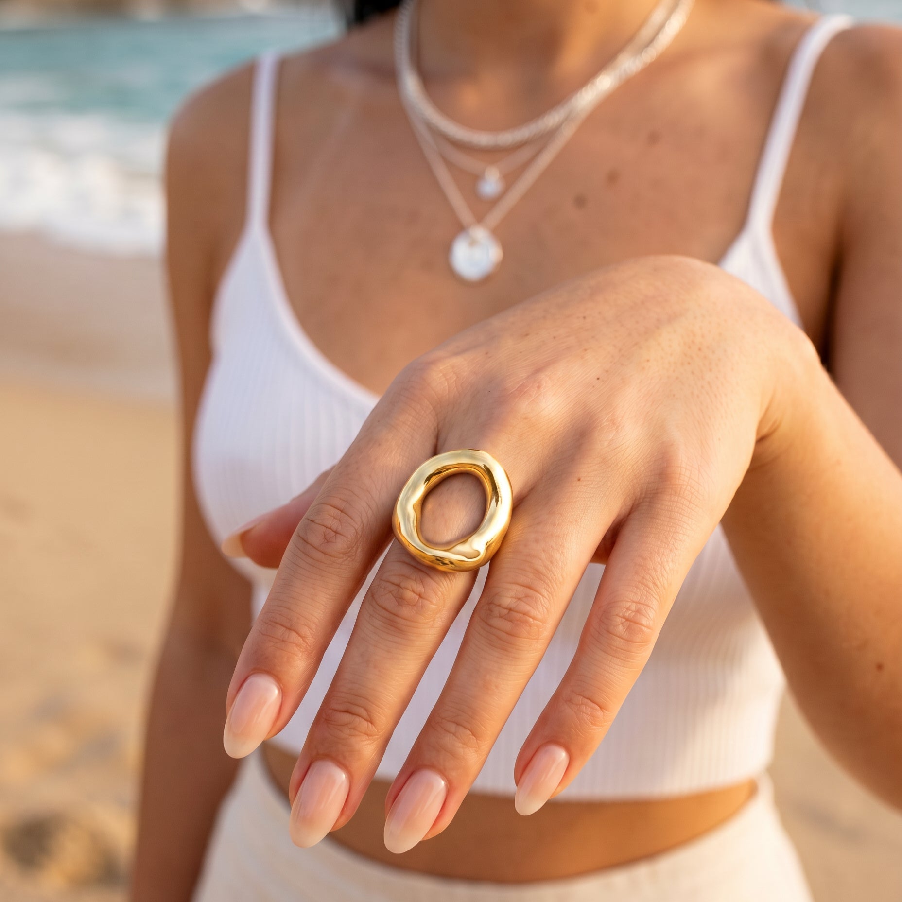 Ovalus Ring