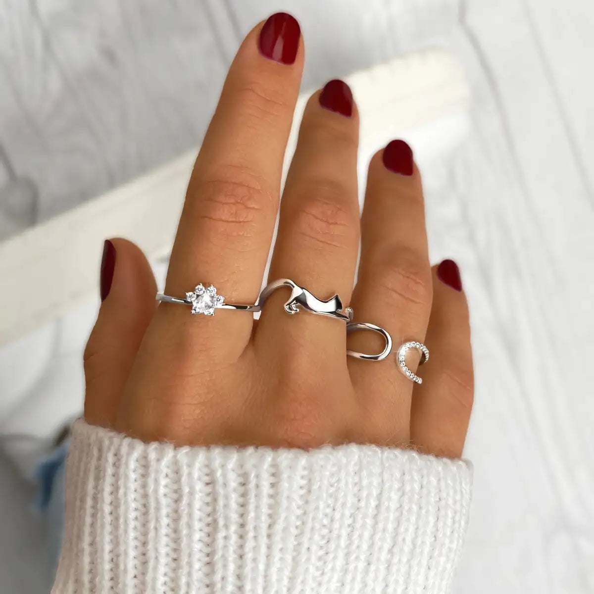 Catlike Ring
