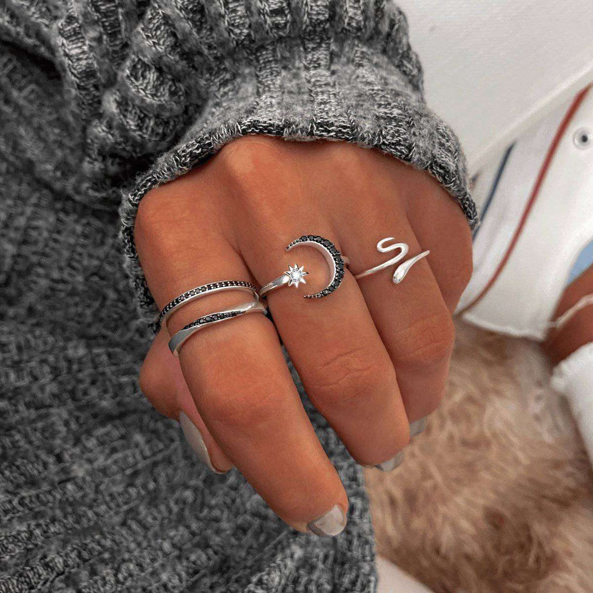 "Crescent Moon" Ring - Milas Jewels Shop