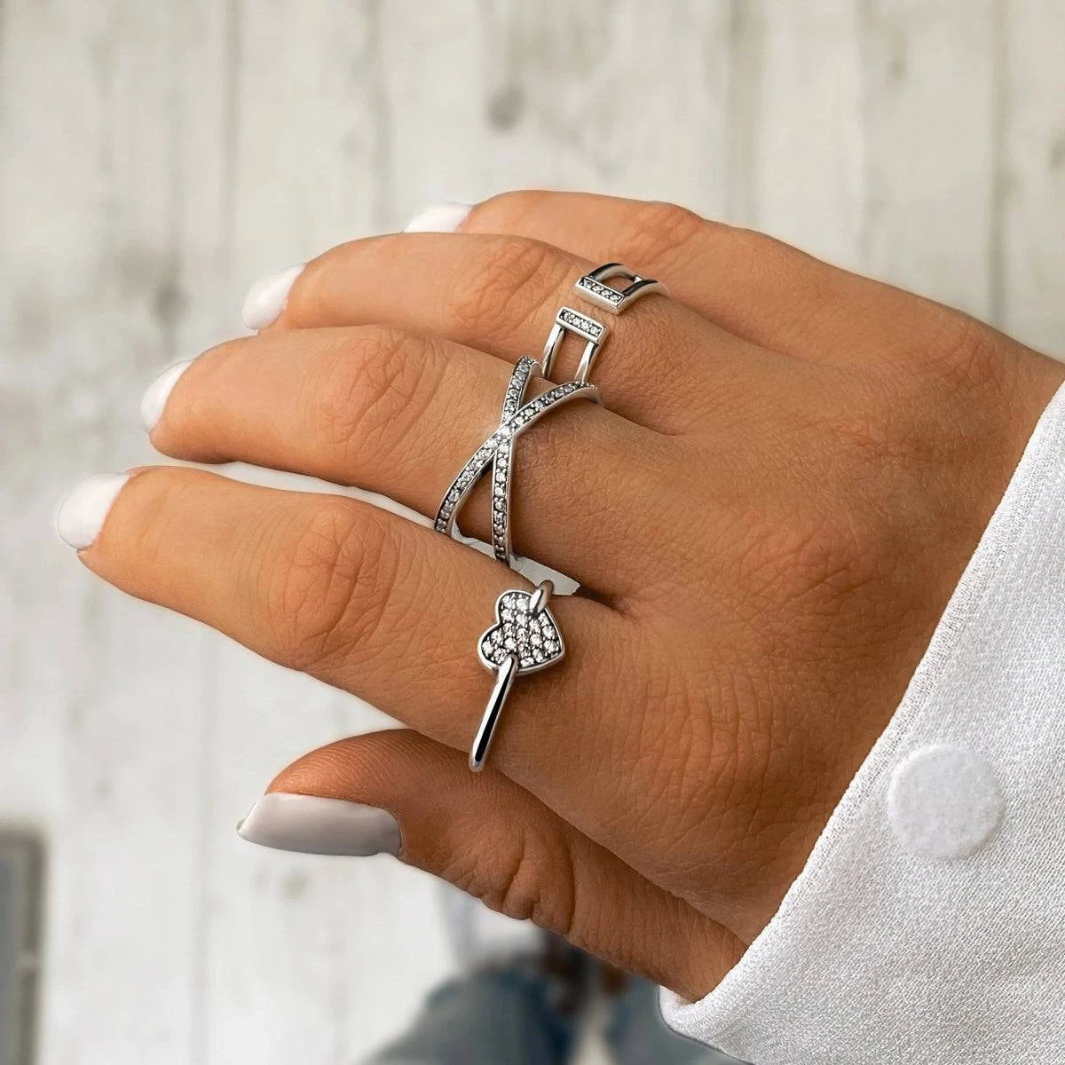 "Crossed Zirconia" Ring - Milas Jewels Shop