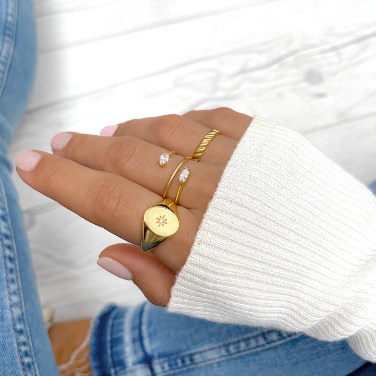 "Oval Star" Ring - Milas Jewels Shop