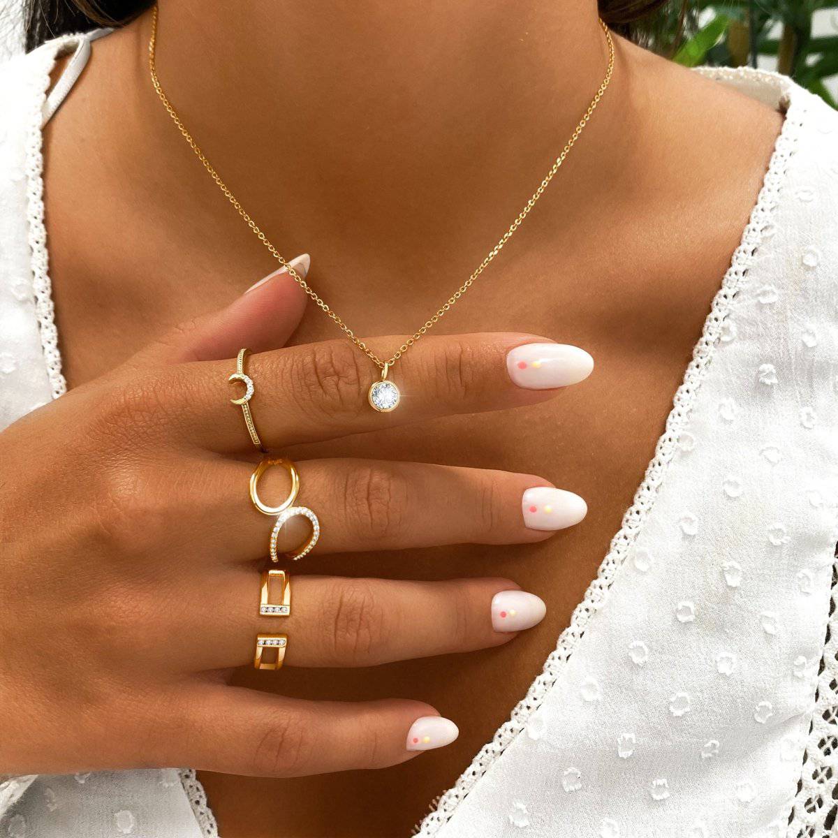 "Zirconia Circle" Necklace - Milas Jewels Shop