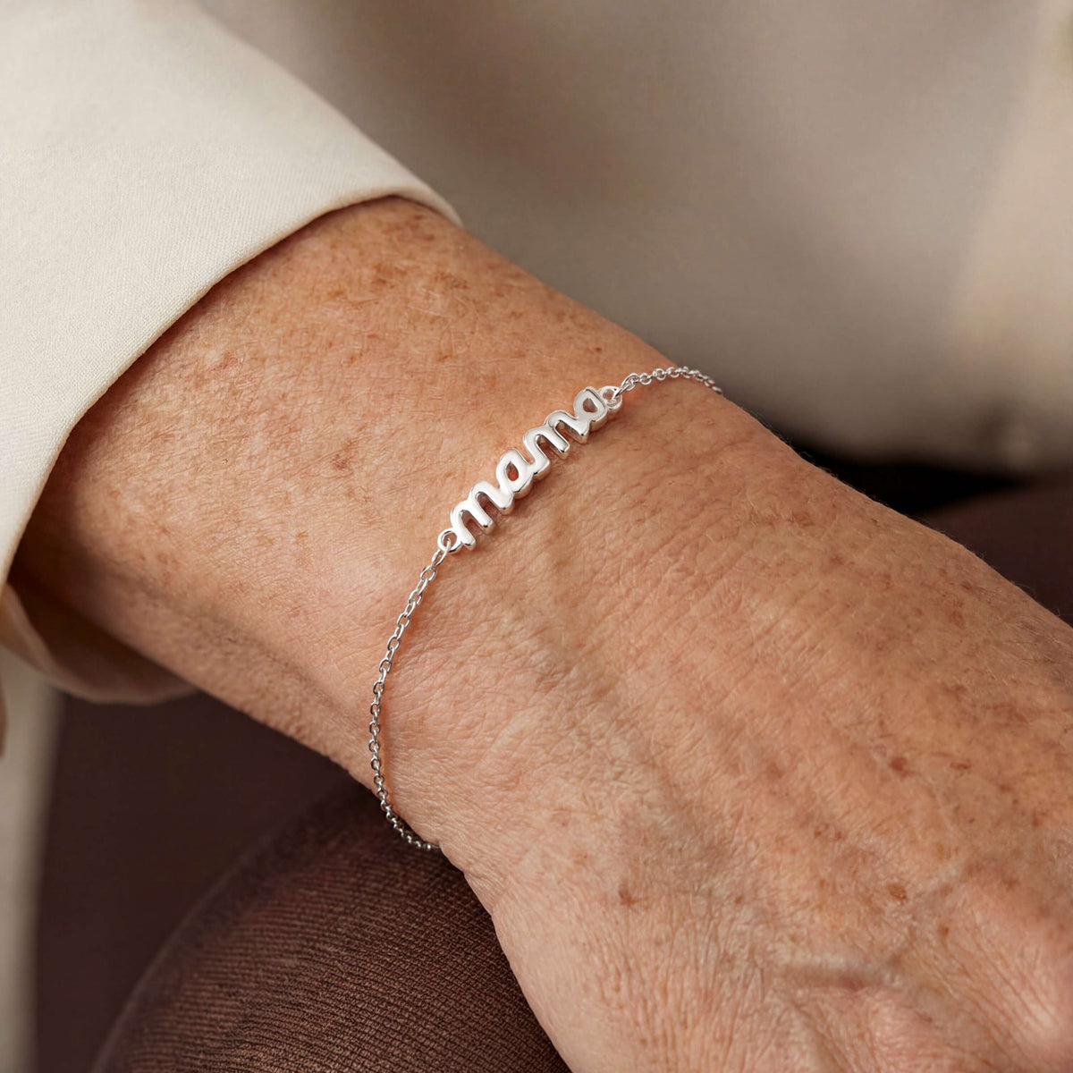 Delicate Mama Bracelet