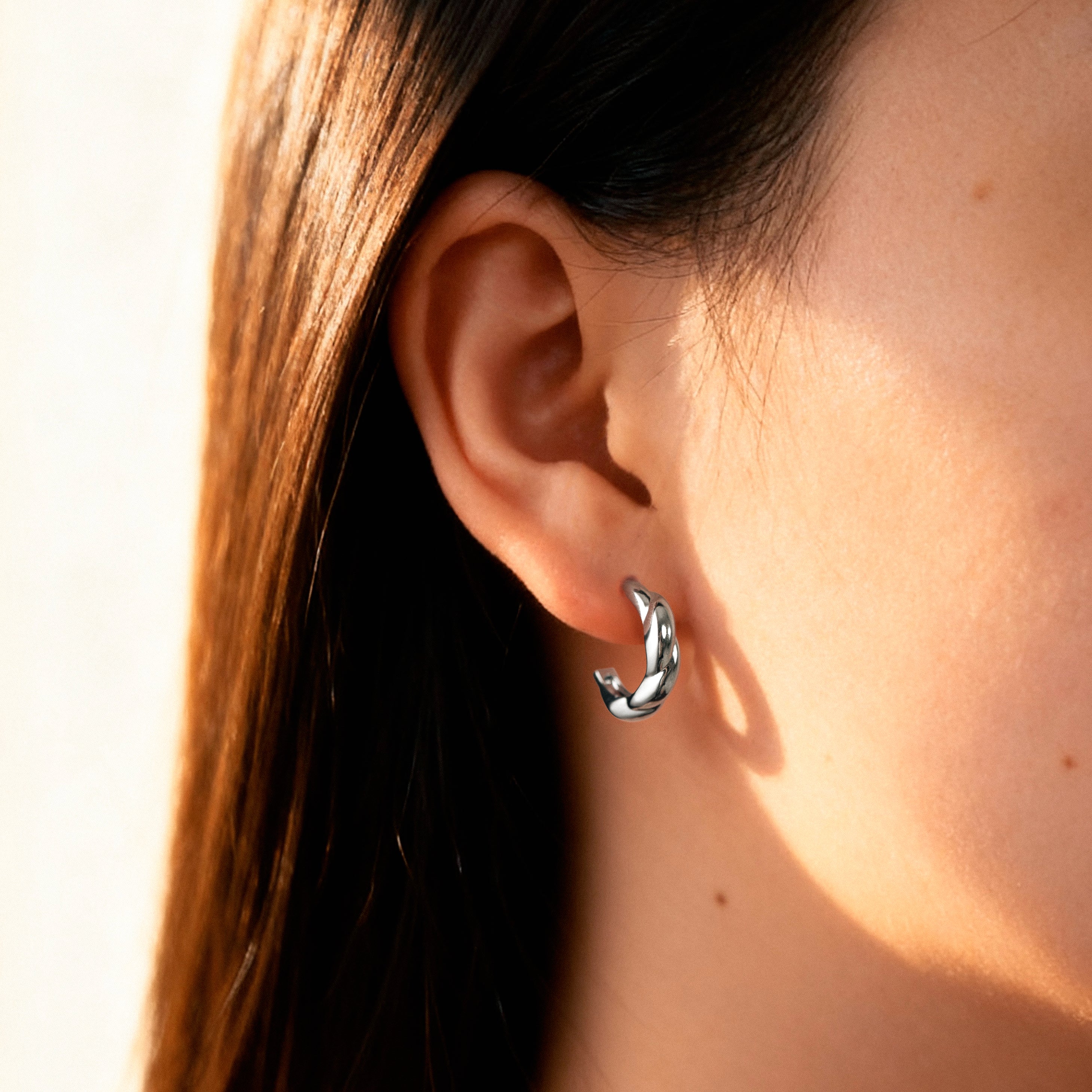 Half Ring Relief Earrings
