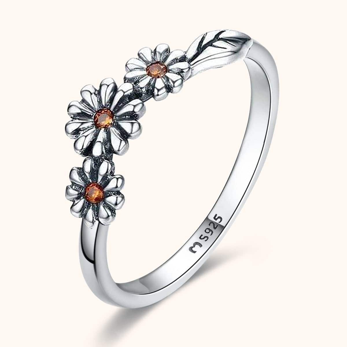 Trio Flowers Ring - Milas Jewels Shop
