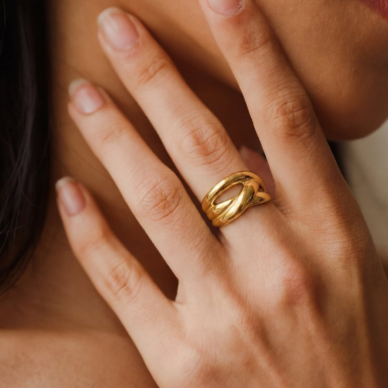 Twisted Bands Ring