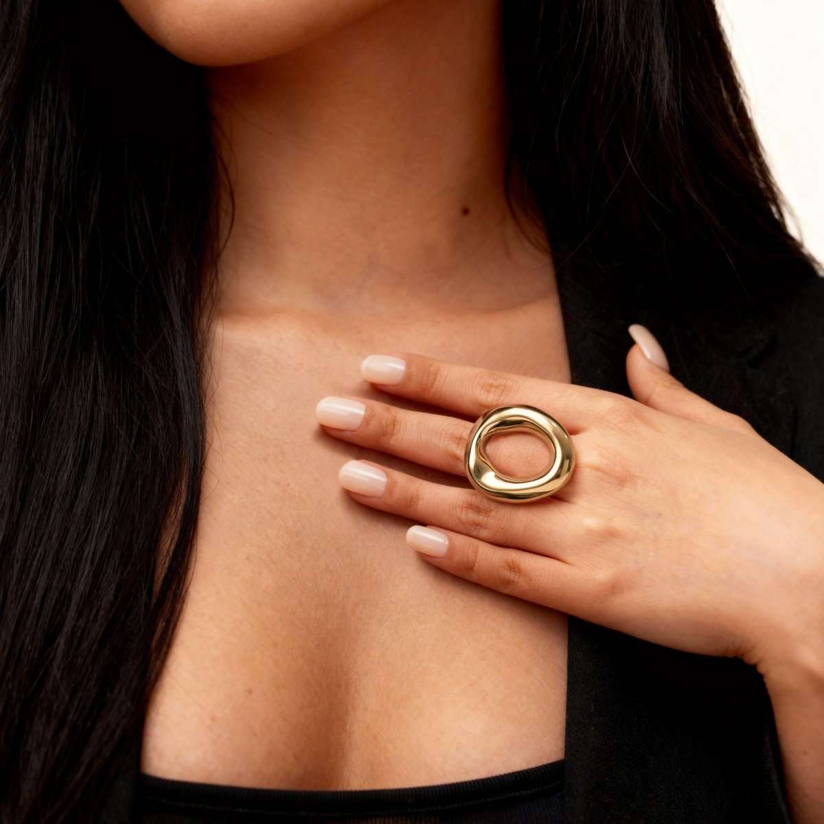 Ovalus Ring