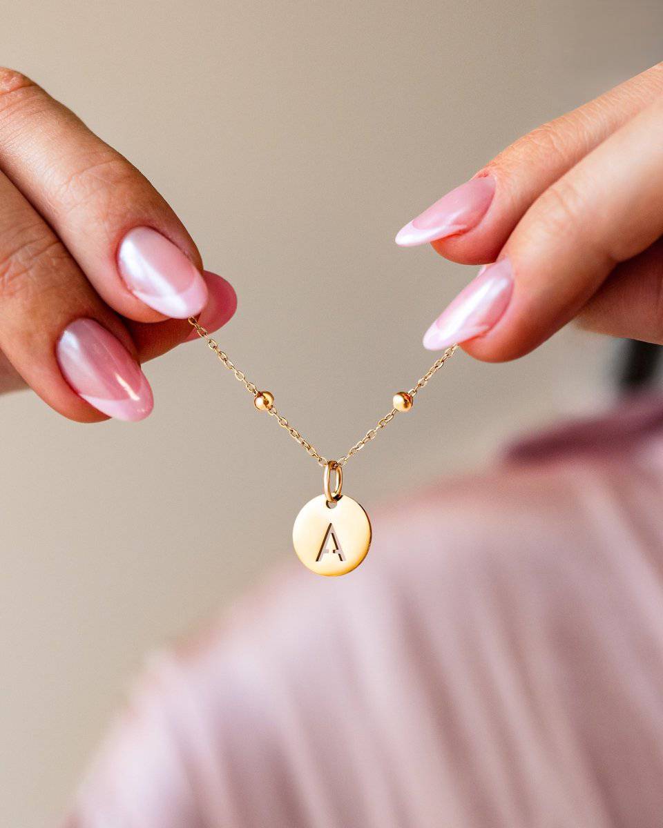 "Initial Circle" Necklace - Milas Jewels Shop