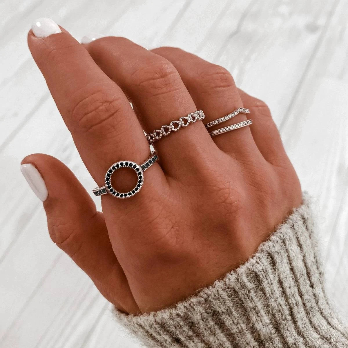 "Black Ring Hollow" Ring - Milas Jewels Shop