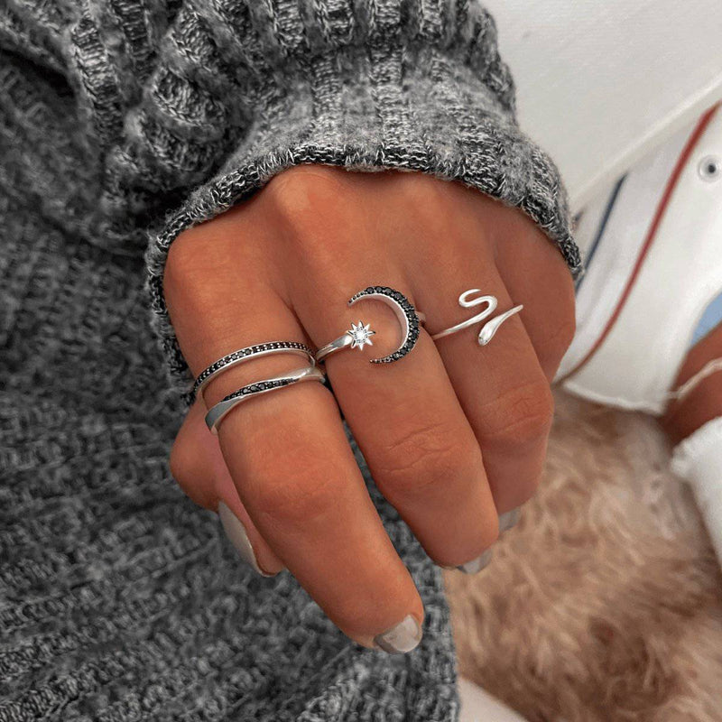 "Crescent Moon" Ring - Milas Jewels Shop