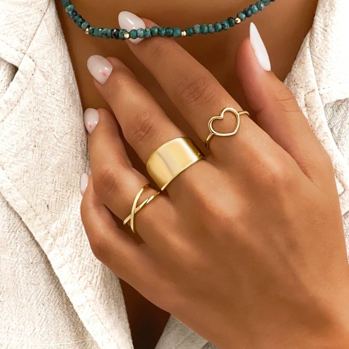"Minimalist Heart" Ring - Milas Jewels Shop